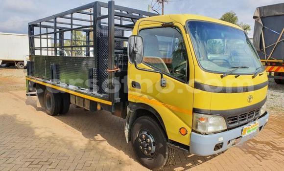 Acheter Occasion Utilitaire Toyota Dyna Marron à Maputsoa, Leribe Acheter Occasion Utilitaire Toyota Dyna Marron à Maputsoa, Leribe