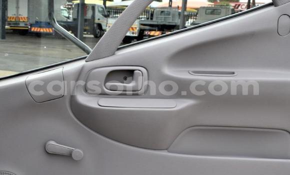 Acheter Occasion Utilitaire Toyota Dyna Blanc à Maputsoa, Leribe Acheter Occasion Utilitaire Toyota Dyna Blanc à Maputsoa, Leribe