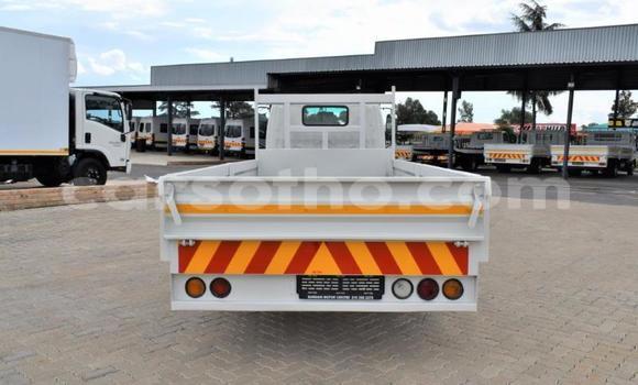 Acheter Occasion Utilitaire Toyota Dyna Blanc à Maputsoa, Leribe Acheter Occasion Utilitaire Toyota Dyna Blanc à Maputsoa, Leribe