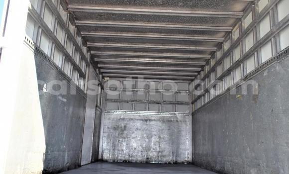 Acheter Occasion Utilitaire Toyota Dyna Blanc à Maputsoe, Leribe Acheter Occasion Utilitaire Toyota Dyna Blanc à Maputsoe, Leribe