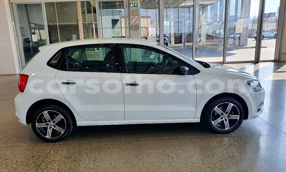 اشتري مستعمل Volkswagen Golf White سيارة في Hlotse في Leribe اشتري مستعمل Volkswagen Golf White سيارة في Hlotse في Leribe