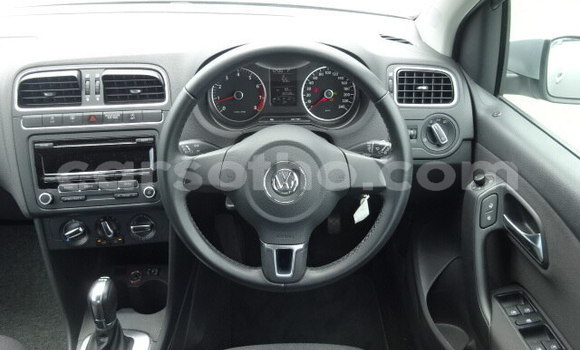 اشتري مستعمل Volkswagen Golf GTI Silver سيارة في Butha Buthe في Butha-Buthe اشتري مستعمل Volkswagen Golf GTI Silver سيارة في Butha Buthe في Butha-Buthe