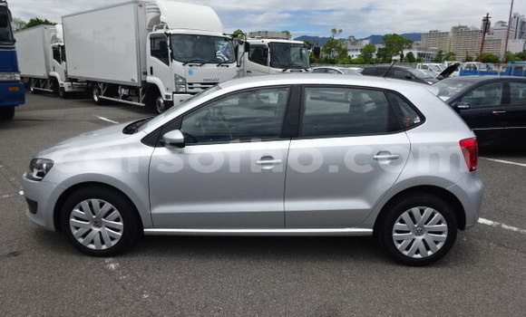 اشتري مستعمل Volkswagen Golf GTI Silver سيارة في Butha Buthe في Butha-Buthe اشتري مستعمل Volkswagen Golf GTI Silver سيارة في Butha Buthe في Butha-Buthe