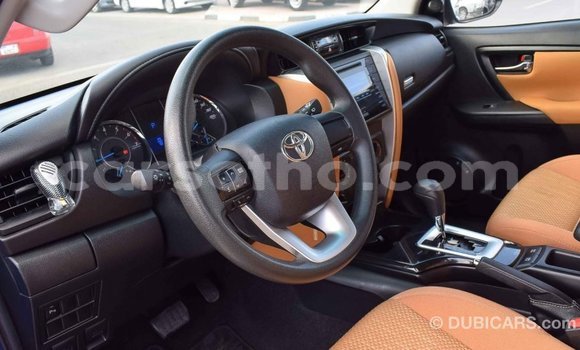Sayi Imported Toyota Fortuner Blue Mota in Import - Dubai a Maseru Sayi Imported Toyota Fortuner Blue Mota in Import - Dubai a Maseru