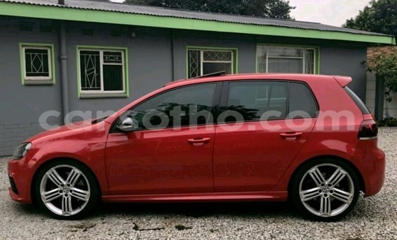 اشتري مستعمل Volkswagen Golf R Red سيارة في Maseru في Maseru اشتري مستعمل Volkswagen Golf R Red سيارة في Maseru في Maseru