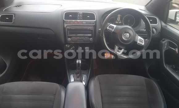 اشتري مستعمل Volkswagen Golf GTI White سيارة في Butha Buthe في Butha-Buthe اشتري مستعمل Volkswagen Golf GTI White سيارة في Butha Buthe في Butha-Buthe