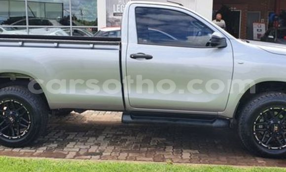 Buy Used Toyota Hilux Silver Car in Hlotse in Leribe Buy Used Toyota Hilux Silver Car in Hlotse in Leribe