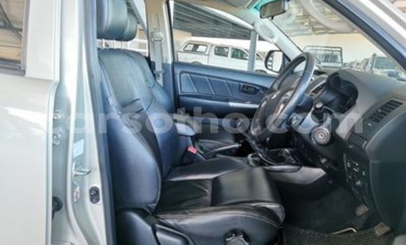 Buy Used Toyota Hilux White Car in Mafeteng in Mafeteng Buy Used Toyota Hilux White Car in Mafeteng in Mafeteng