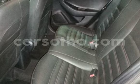 Sayi Na hannu Hyundai i20 Red Mota in Maputsoa a Leribe Sayi Na hannu Hyundai i20 Red Mota in Maputsoa a Leribe