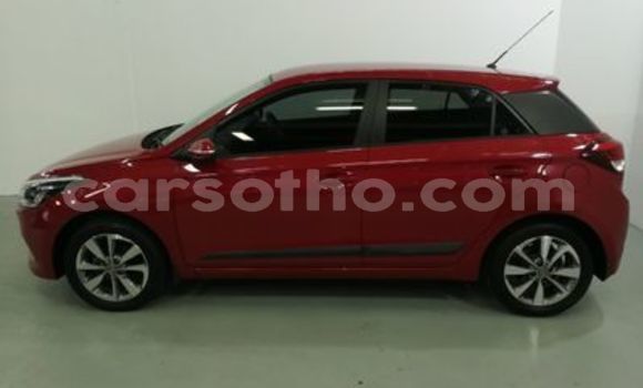 Sayi Na hannu Hyundai i20 Red Mota in Maputsoa a Leribe Sayi Na hannu Hyundai i20 Red Mota in Maputsoa a Leribe