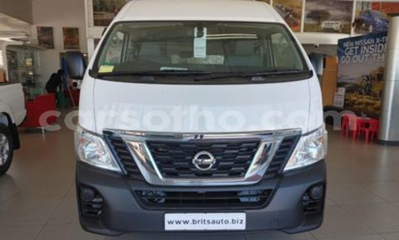 Sayi Na hannu Nissan NV350 Caravan White Mota in Butha Buthe a Butha-Buthe Sayi Na hannu Nissan NV350 Caravan White Mota in Butha Buthe a Butha-Buthe