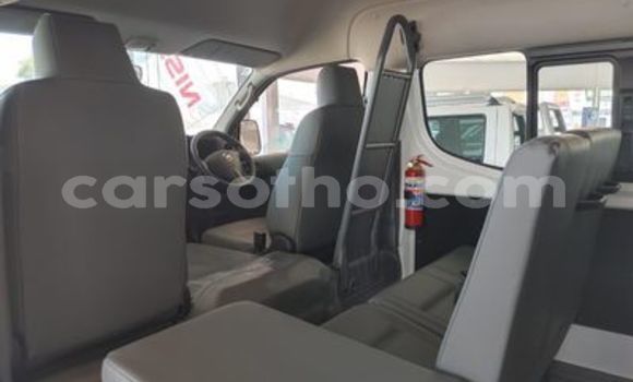Sayi Na hannu Nissan NV350 Caravan White Mota in Butha Buthe a Butha-Buthe Sayi Na hannu Nissan NV350 Caravan White Mota in Butha Buthe a Butha-Buthe