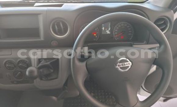 Sayi Na hannu Nissan NV350 Caravan White Mota in Butha Buthe a Butha-Buthe Sayi Na hannu Nissan NV350 Caravan White Mota in Butha Buthe a Butha-Buthe