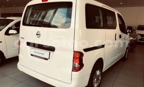 Acheter Occasion Voiture Nissan NV200 Blanc à Maseru, Maseru Acheter Occasion Voiture Nissan NV200 Blanc à Maseru, Maseru