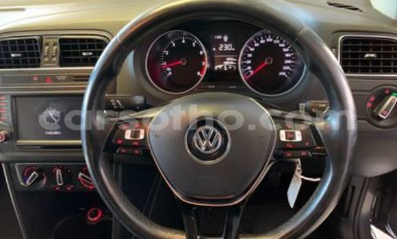 Sayi Na hannu Volkswagen Polo Silver Mota in Maseru a Maseru Sayi Na hannu Volkswagen Polo Silver Mota in Maseru a Maseru