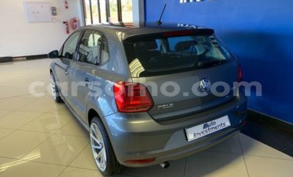 Sayi Na hannu Volkswagen Polo Silver Mota in Maseru a Maseru Sayi Na hannu Volkswagen Polo Silver Mota in Maseru a Maseru