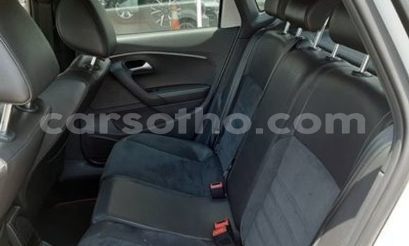 Sayi Na hannu Volkswagen Polo White Mota in Maputsoa a Leribe Sayi Na hannu Volkswagen Polo White Mota in Maputsoa a Leribe