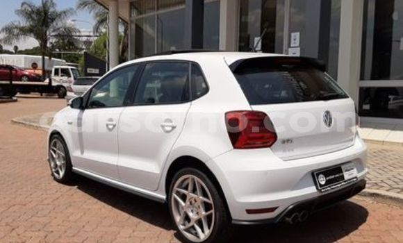 Sayi Na hannu Volkswagen Polo White Mota in Maputsoa a Leribe Sayi Na hannu Volkswagen Polo White Mota in Maputsoa a Leribe