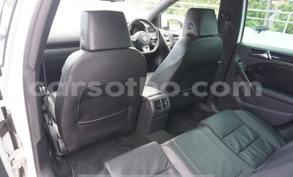 اشتري مستعمل Volkswagen Golf Silver سيارة في Butha–Buthe في Thaba-Tseka اشتري مستعمل Volkswagen Golf Silver سيارة في Butha–Buthe في Thaba-Tseka