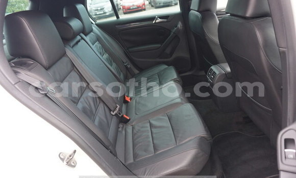 اشتري مستعمل Volkswagen Golf Silver سيارة في Butha–Buthe في Thaba-Tseka اشتري مستعمل Volkswagen Golf Silver سيارة في Butha–Buthe في Thaba-Tseka