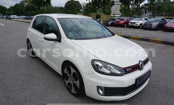اشتري مستعمل Volkswagen Golf Silver سيارة في Butha–Buthe في Thaba-Tseka اشتري مستعمل Volkswagen Golf Silver سيارة في Butha–Buthe في Thaba-Tseka