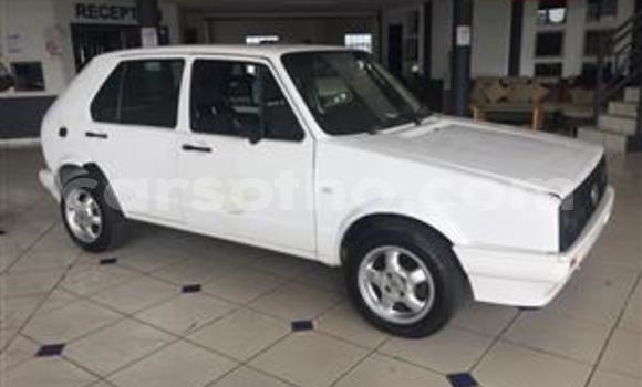 Sayi Na hannu Volkswagen Golf White Mota in Butha–Buthe a Thaba-Tseka Sayi Na hannu Volkswagen Golf White Mota in Butha–Buthe a Thaba-Tseka