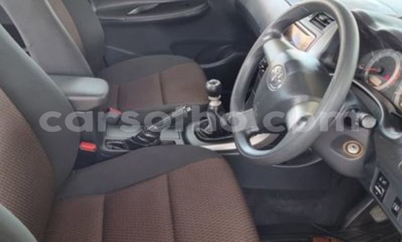 Sayi Na hannu Toyota Corolla White Mota in Butha–Buthe a Thaba-Tseka Sayi Na hannu Toyota Corolla White Mota in Butha–Buthe a Thaba-Tseka