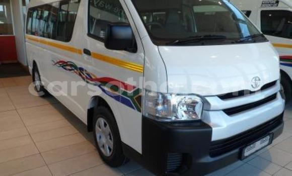 اشتري مستعمل Toyota Hiace White سيارة في Butha–Buthe في Thaba-Tseka اشتري مستعمل Toyota Hiace White سيارة في Butha–Buthe في Thaba-Tseka