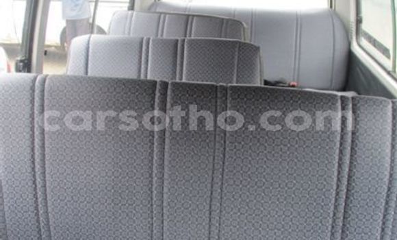 Sayi Na hannu Toyota Hiace White Mota in Butha–Buthe a Thaba-Tseka Sayi Na hannu Toyota Hiace White Mota in Butha–Buthe a Thaba-Tseka