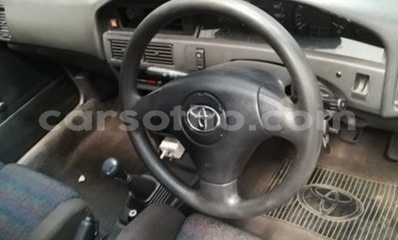 Sayi Na hannu Toyota Blizzard Silver Mota in Hlotse a Leribe Sayi Na hannu Toyota Blizzard Silver Mota in Hlotse a Leribe