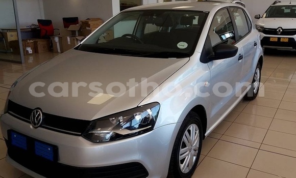 Acheter Occasion Voiture Volkswagen Polo Gris à Maputsoa, Leribe Acheter Occasion Voiture Volkswagen Polo Gris à Maputsoa, Leribe