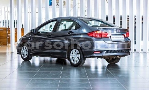 Acheter Occasion Voiture Honda Ballade Noir à Maputsoa, Leribe Acheter Occasion Voiture Honda Ballade Noir à Maputsoa, Leribe
