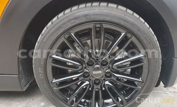 Sayi Na hannu Volkswagen Golf Black Mota in Maputsoa a Leribe Sayi Na hannu Volkswagen Golf Black Mota in Maputsoa a Leribe