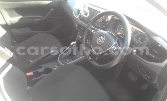 Sayi Na hannu Volkswagen Polo White Mota in Butha–Buthe a Thaba-Tseka Sayi Na hannu Volkswagen Polo White Mota in Butha–Buthe a Thaba-Tseka
