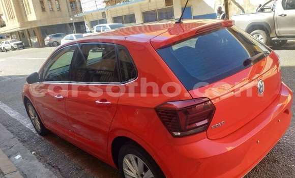 اشتري مستعمل Volkswagen Polo Red سيارة في Hlotse في Leribe اشتري مستعمل Volkswagen Polo Red سيارة في Hlotse في Leribe
