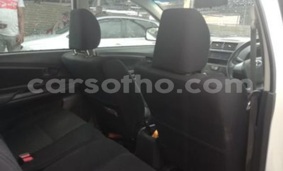 Acheter Occasion Voiture Toyota Avanza Vert à Hlotse, Leribe Acheter Occasion Voiture Toyota Avanza Vert à Hlotse, Leribe
