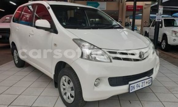Acheter Occasion Voiture Toyota Avanza Vert à Hlotse, Leribe Acheter Occasion Voiture Toyota Avanza Vert à Hlotse, Leribe