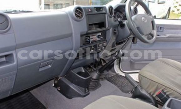 اشتري مستعمل Toyota Hilux White سيارة في Butha–Buthe في Thaba-Tseka اشتري مستعمل Toyota Hilux White سيارة في Butha–Buthe في Thaba-Tseka