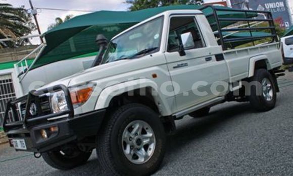 اشتري مستعمل Toyota Hilux White سيارة في Butha–Buthe في Thaba-Tseka اشتري مستعمل Toyota Hilux White سيارة في Butha–Buthe في Thaba-Tseka
