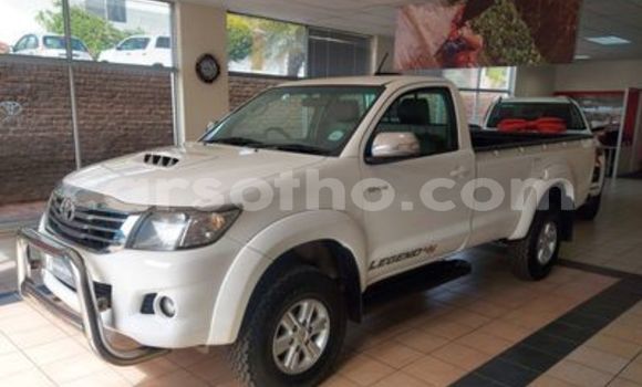 Acheter Occasion Voiture Toyota Hilux Blanc à Butha–Buthe, Thaba-Tseka Acheter Occasion Voiture Toyota Hilux Blanc à Butha–Buthe, Thaba-Tseka