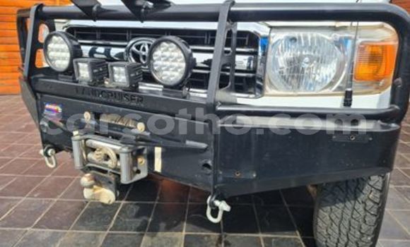 Acheter Occasion Voiture Toyota Land Cruiser Blanc à Butha–Buthe, Thaba-Tseka Acheter Occasion Voiture Toyota Land Cruiser Blanc à Butha–Buthe, Thaba-Tseka