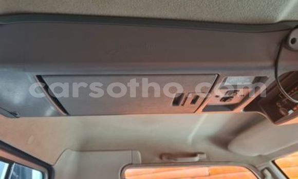 Acheter Occasion Voiture Toyota Land Cruiser Blanc à Butha–Buthe, Thaba-Tseka Acheter Occasion Voiture Toyota Land Cruiser Blanc à Butha–Buthe, Thaba-Tseka