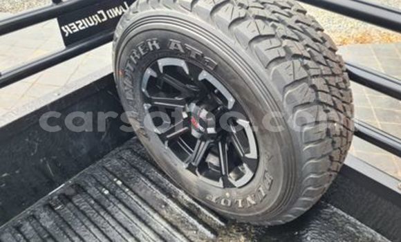 Acheter Occasion Voiture Toyota Land Cruiser Blanc à Butha–Buthe, Thaba-Tseka Acheter Occasion Voiture Toyota Land Cruiser Blanc à Butha–Buthe, Thaba-Tseka