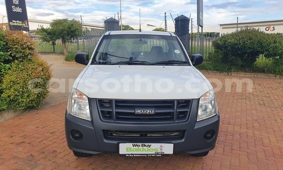 اشتري مستعمل Isuzu KB White سيارة في Butha–Buthe في Thaba-Tseka اشتري مستعمل Isuzu KB White سيارة في Butha–Buthe في Thaba-Tseka