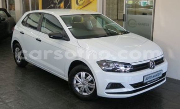 اشتري مستعمل Volkswagen Polo White سيارة في Butha–Buthe في Thaba-Tseka اشتري مستعمل Volkswagen Polo White سيارة في Butha–Buthe في Thaba-Tseka