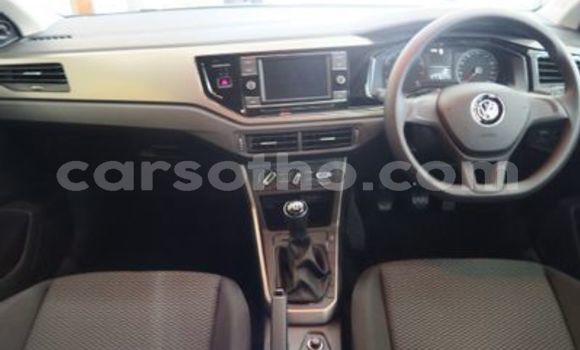 اشتري مستعمل Volkswagen Polo White سيارة في Butha–Buthe في Thaba-Tseka اشتري مستعمل Volkswagen Polo White سيارة في Butha–Buthe في Thaba-Tseka