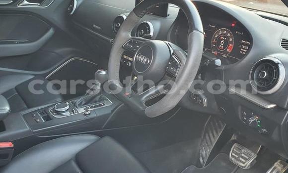 Sayi Na hannu Audi RS3 Black Mota in Maseru a Maseru Sayi Na hannu Audi RS3 Black Mota in Maseru a Maseru
