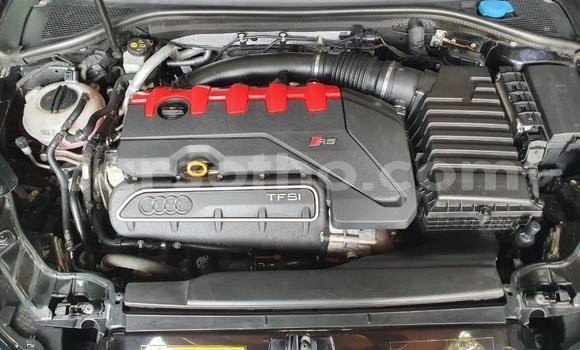Sayi Na hannu Audi RS3 Black Mota in Maseru a Maseru Sayi Na hannu Audi RS3 Black Mota in Maseru a Maseru