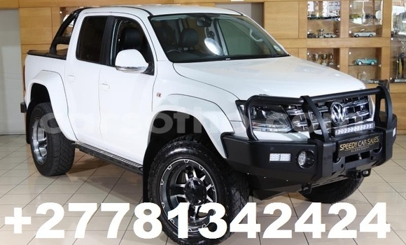 اشتري مستعمل Volkswagen Amarok White سيارة في Maseru في Maseru اشتري مستعمل Volkswagen Amarok White سيارة في Maseru في Maseru