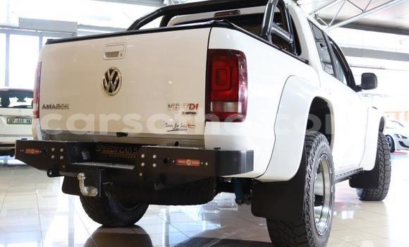اشتري مستعمل Volkswagen Amarok White سيارة في Maseru في Maseru اشتري مستعمل Volkswagen Amarok White سيارة في Maseru في Maseru